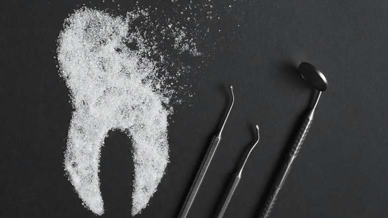 sugar poured in the shape of a tooth