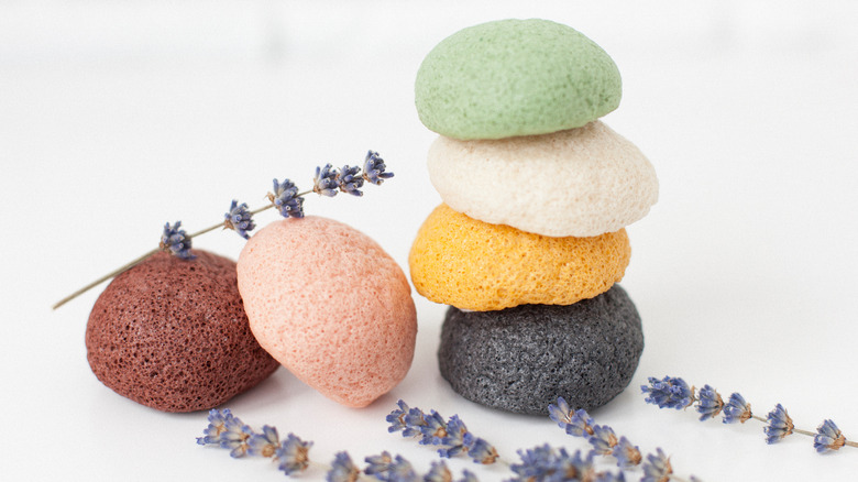 Konjac sponges near lavender