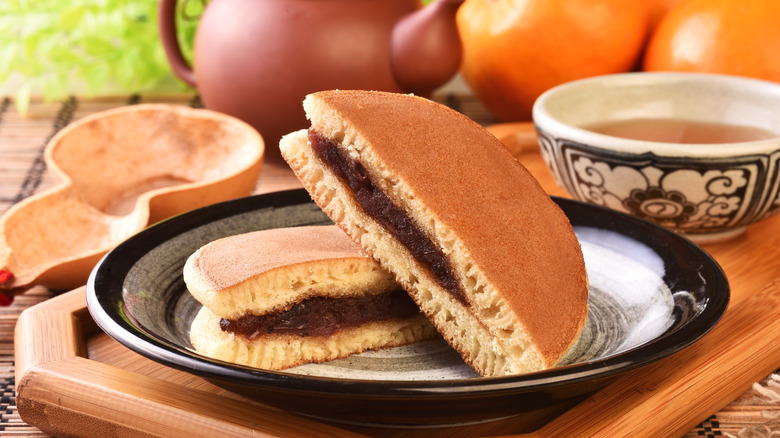 Dorayaki with red bean paste