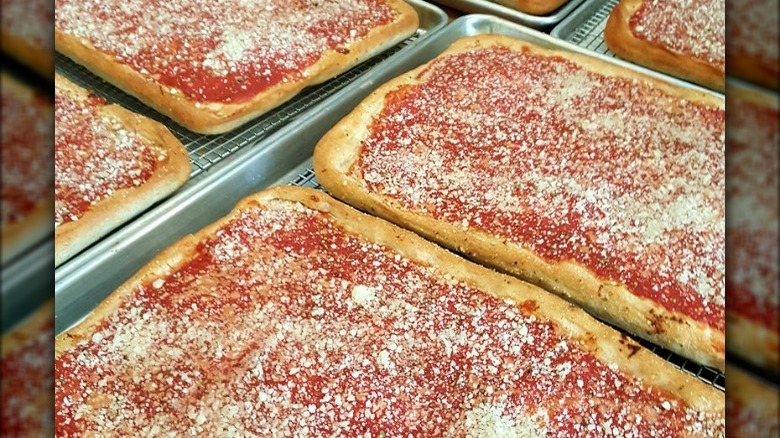 Utica, New York-style tomato pie