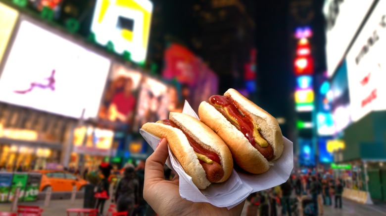 Hot dogs in Times Square