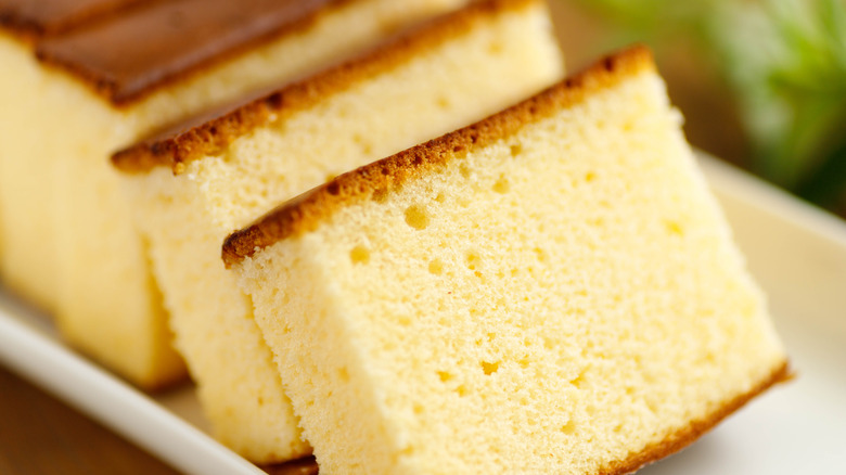 Le Castella – Popular Fluffy Castella Cake With Cheese Now In Singapore, At  Tampines One - DanielFoodDiary.com