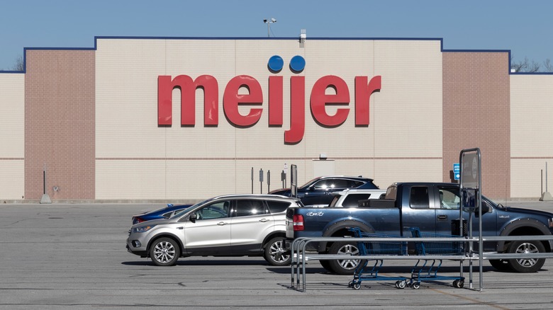 Meijer supercenter