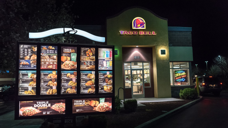 Taco Bell menu at night