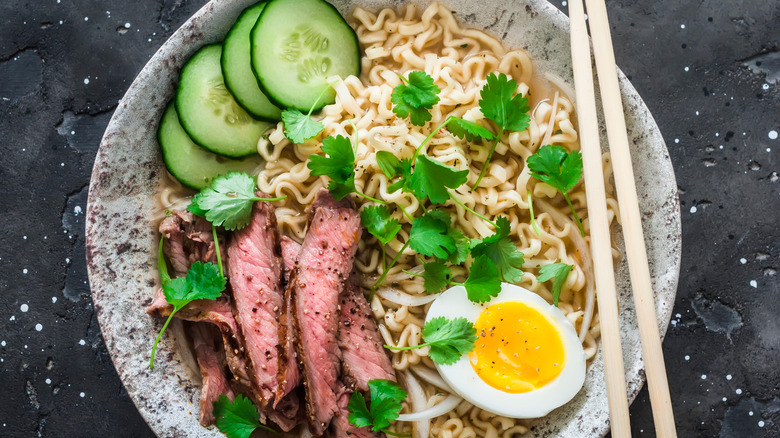 Ramen noodles with steak and egg