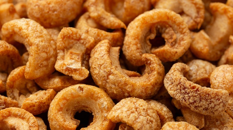 Pork rinds up close