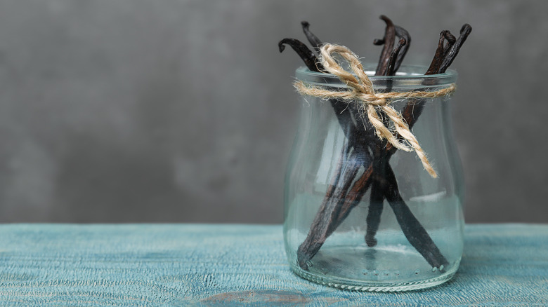 jar of vanilla bean pods