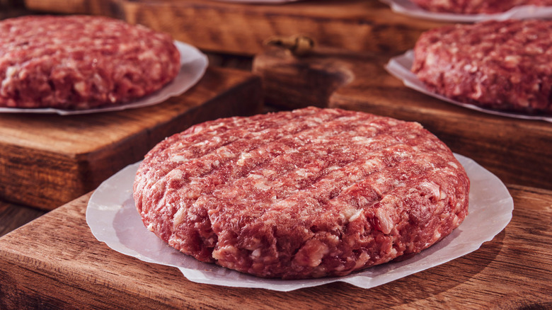 raw ground beef burgers