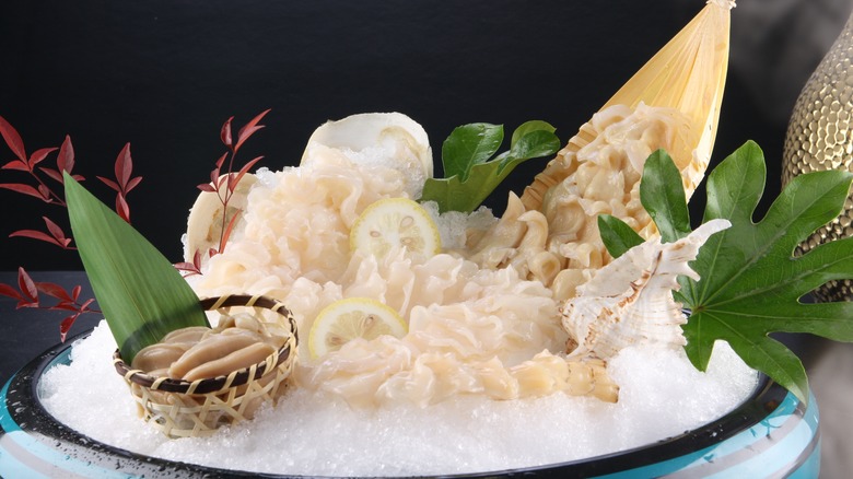 geoduck sashimi