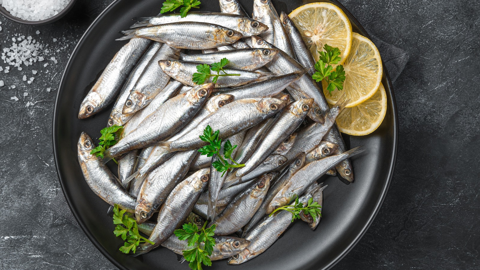 What's The Difference Between Anchovies And Sardines?