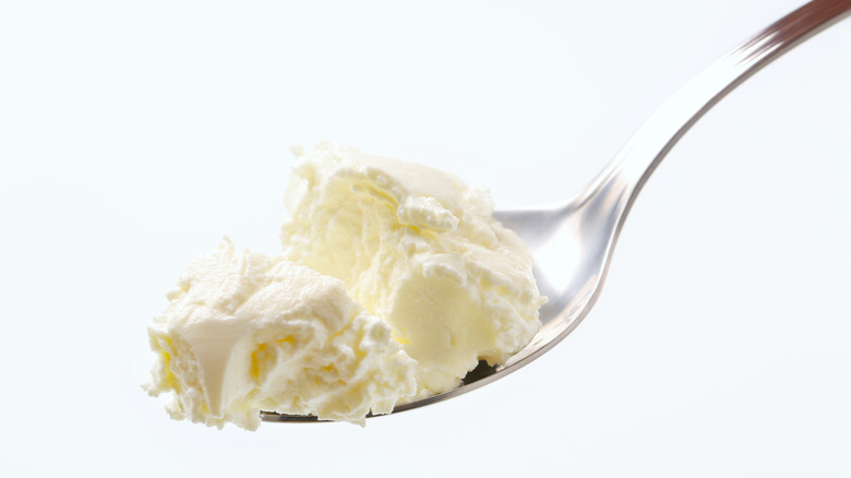 spoonful of cream cheese