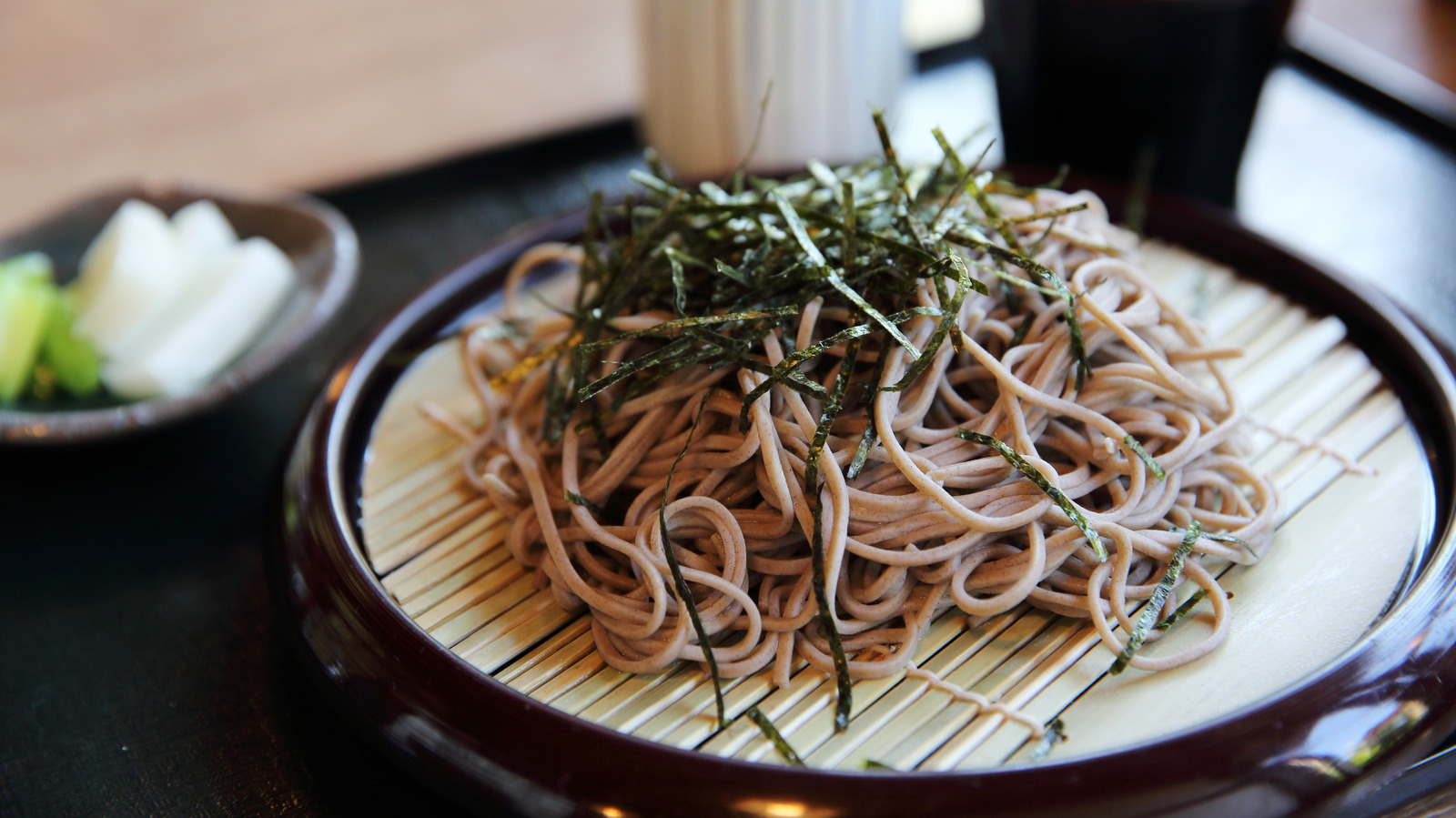 What's The Difference Between Soba Noodles And Udon Noodles?