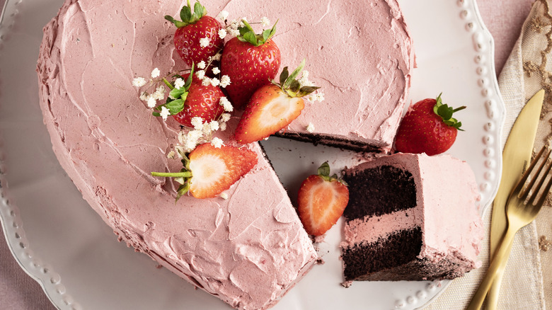 Strawberry cake