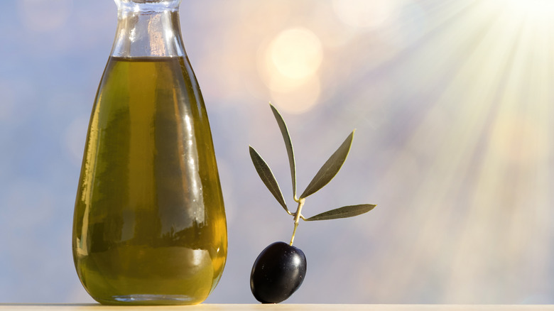 olive oil sunlight 