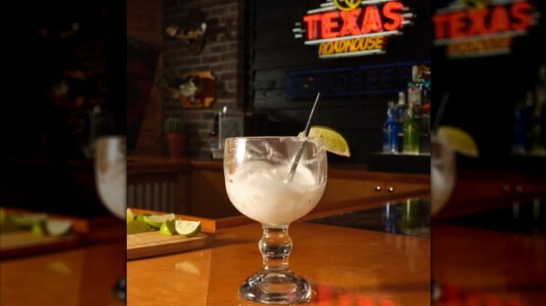 Cocktail at Texas Roadhouse 