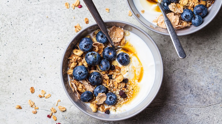 yogurt and granola with blueberries