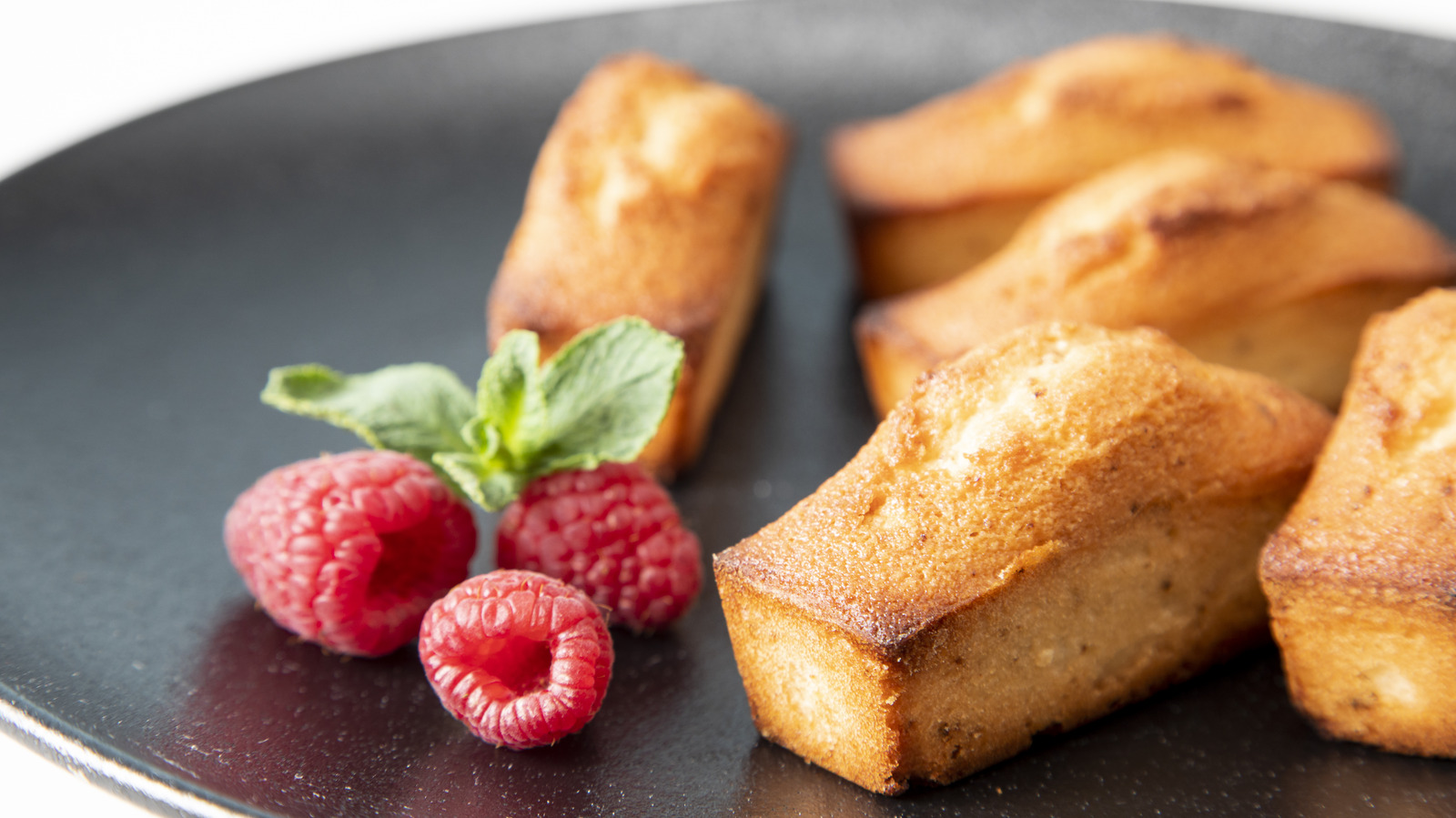 How to make French financiers – Weekend Bakery