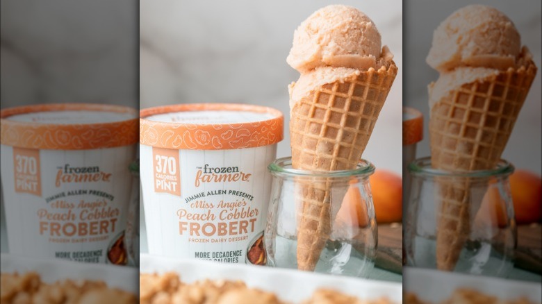 Peach Cobbler frobert pint and cone 