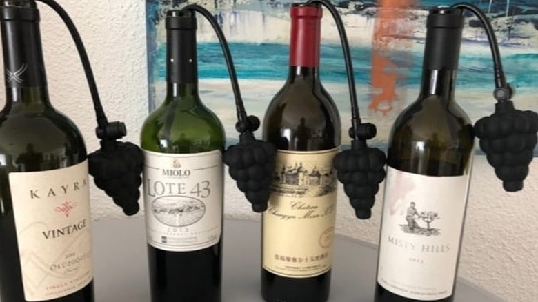wine bottles with Air Cork