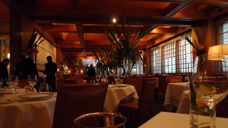 Le Bernardin dining room