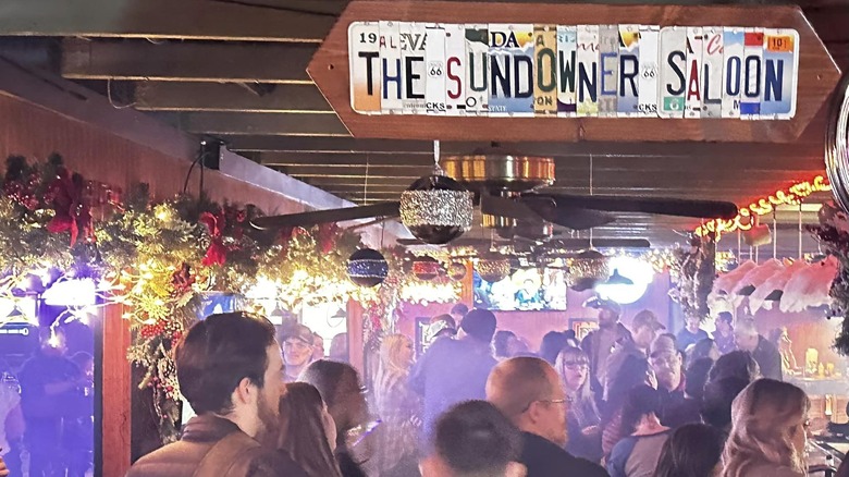 sundowner front sign 