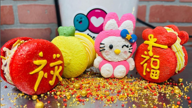 hello kitty lunar new year macarons