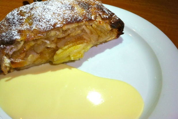 Apple strudel at Lorsbacher Thai