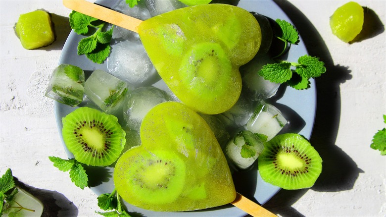 green kiwi fruit heart popsicles