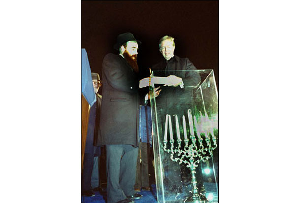 1979: Lighting of the National Menorah  