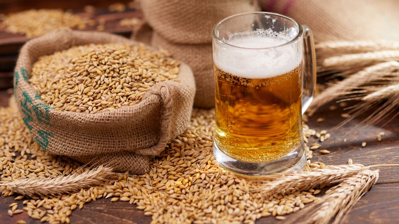 beer pint and sack of barley