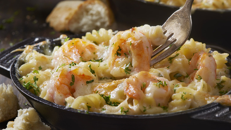 Shrimp pasta