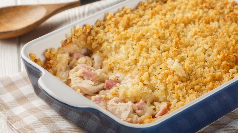 Chunky chicken cordon bleu casserole