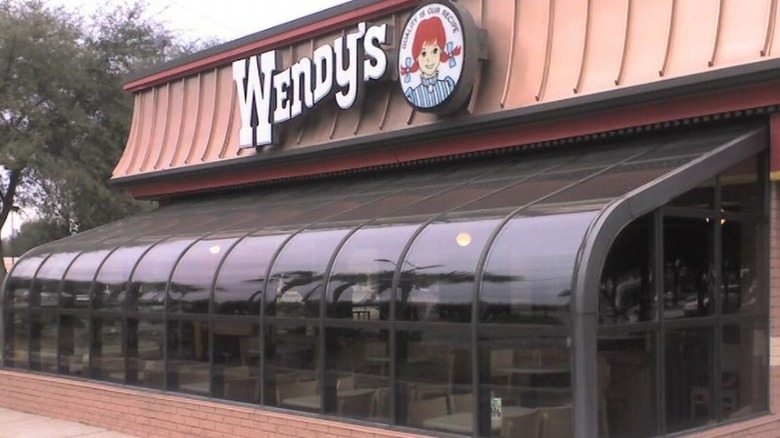 Wendy's with a sunroom