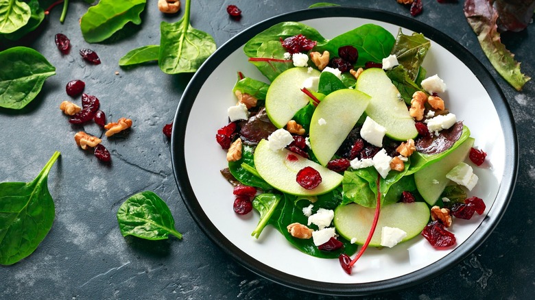 Salad with apple and dried cranberries