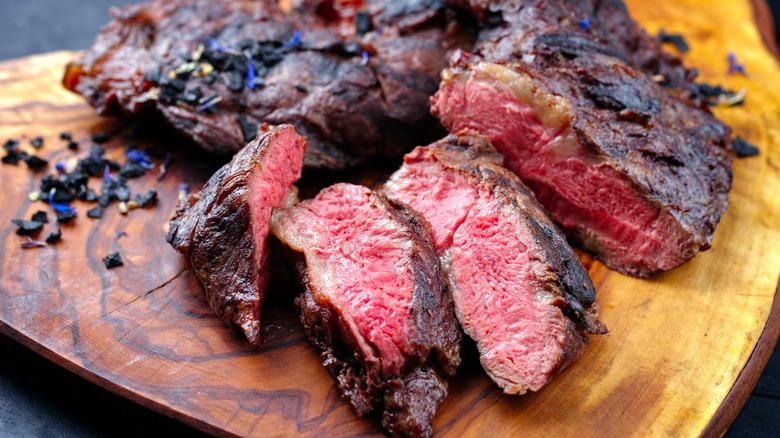 sliced grilled oyster steak