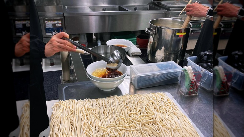 Yamatonoodle ramen assembly