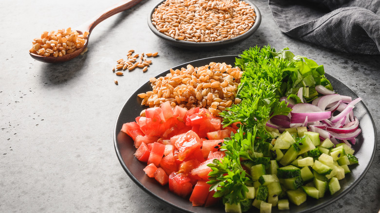 farro with salad