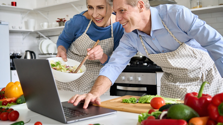 older couple virtual chef class