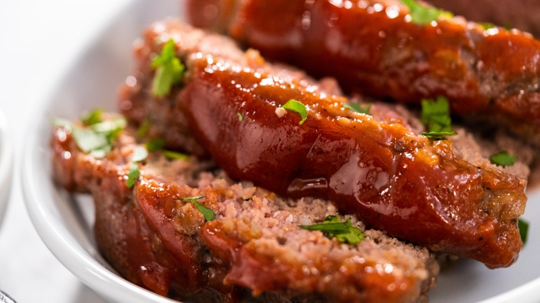 Sliced meatloaf