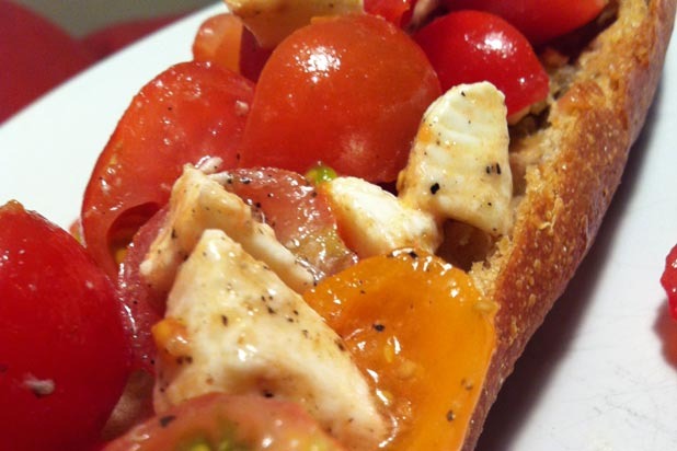 Olive Oil Garlic Bread with Tomato and Mozzarella Topping