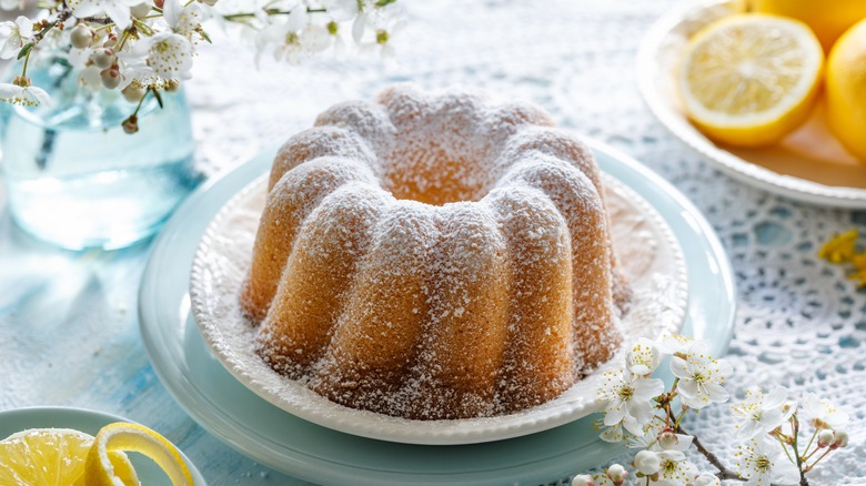 CAKE DECOR™ Big Bundt Shape Silicone Cake Mould Silicone Mould ( SBSM- –  Arife Online Store