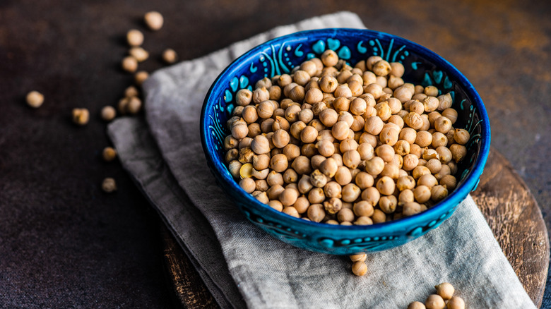 A bowl of canned chickpeas