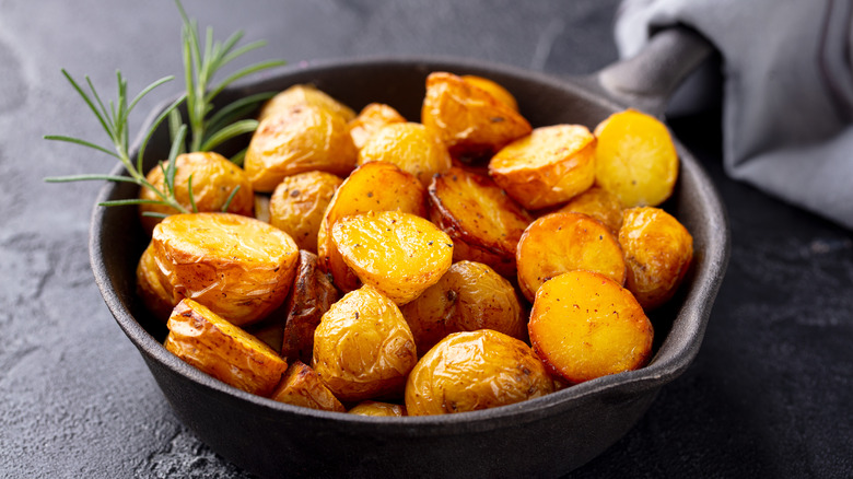 A bowl of roasted potatoes