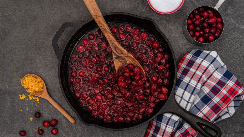 cranberries in cast iron skillet