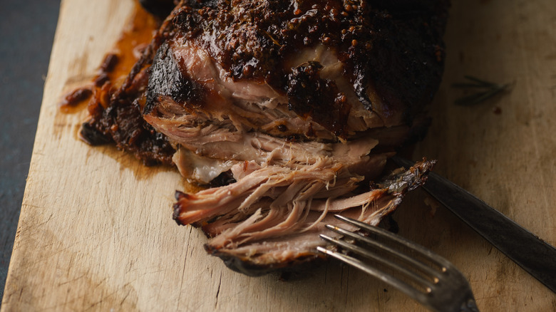 Wondering How To Reheat Leftover Pulled Pork? Here's The Only Kitchen