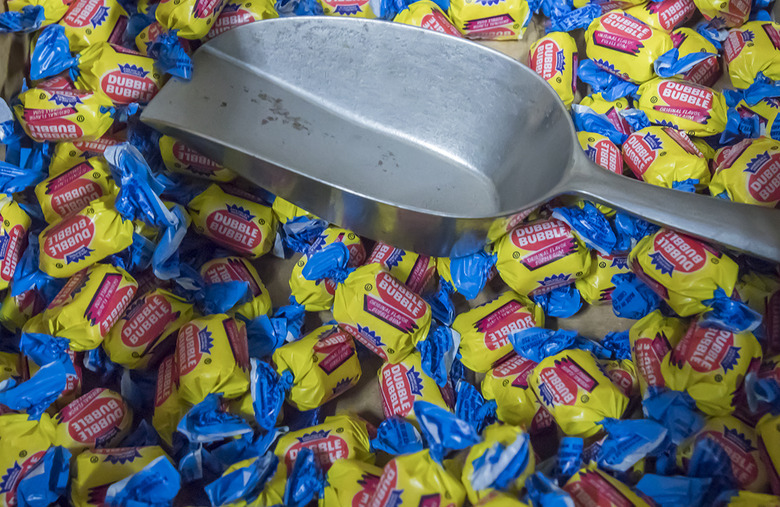 Largest bubblegum bubble blown