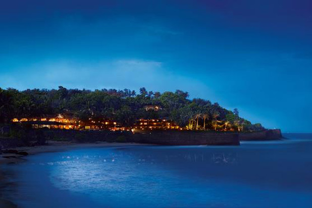 17. SFX Bar and Longue at the Vivanta by Taj Fort Aguada Beach Resort, Goa, India