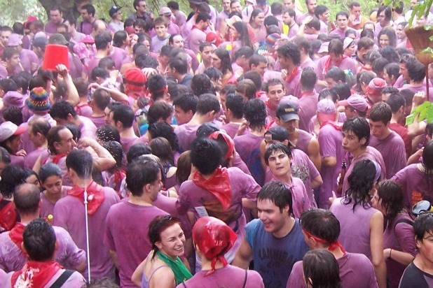 Batalla del Vino — Halo, Spain