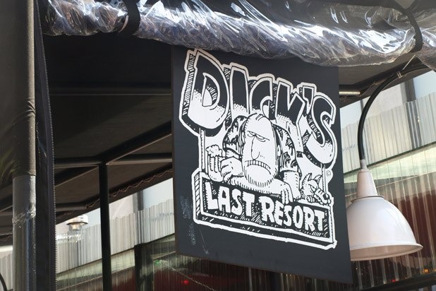 Dick's Last Resort (United States)