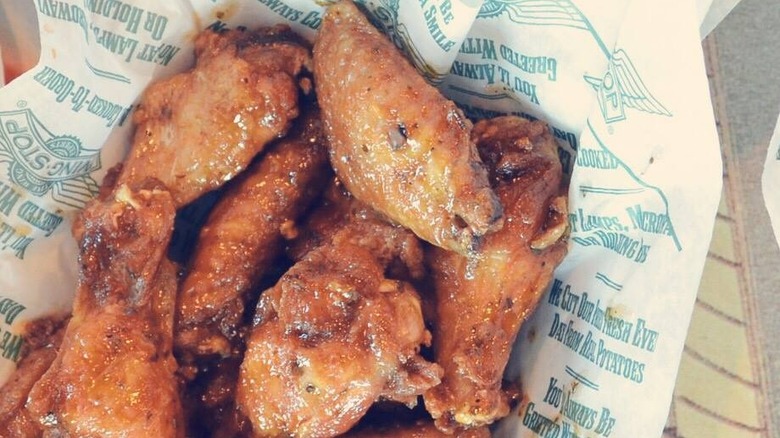 Wingstop chicken wings